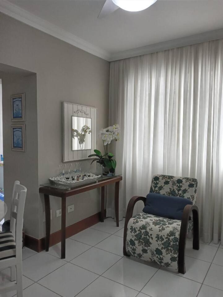 Apartamento completo na calçada da praia Apartment Гуаружа Екстериор снимка